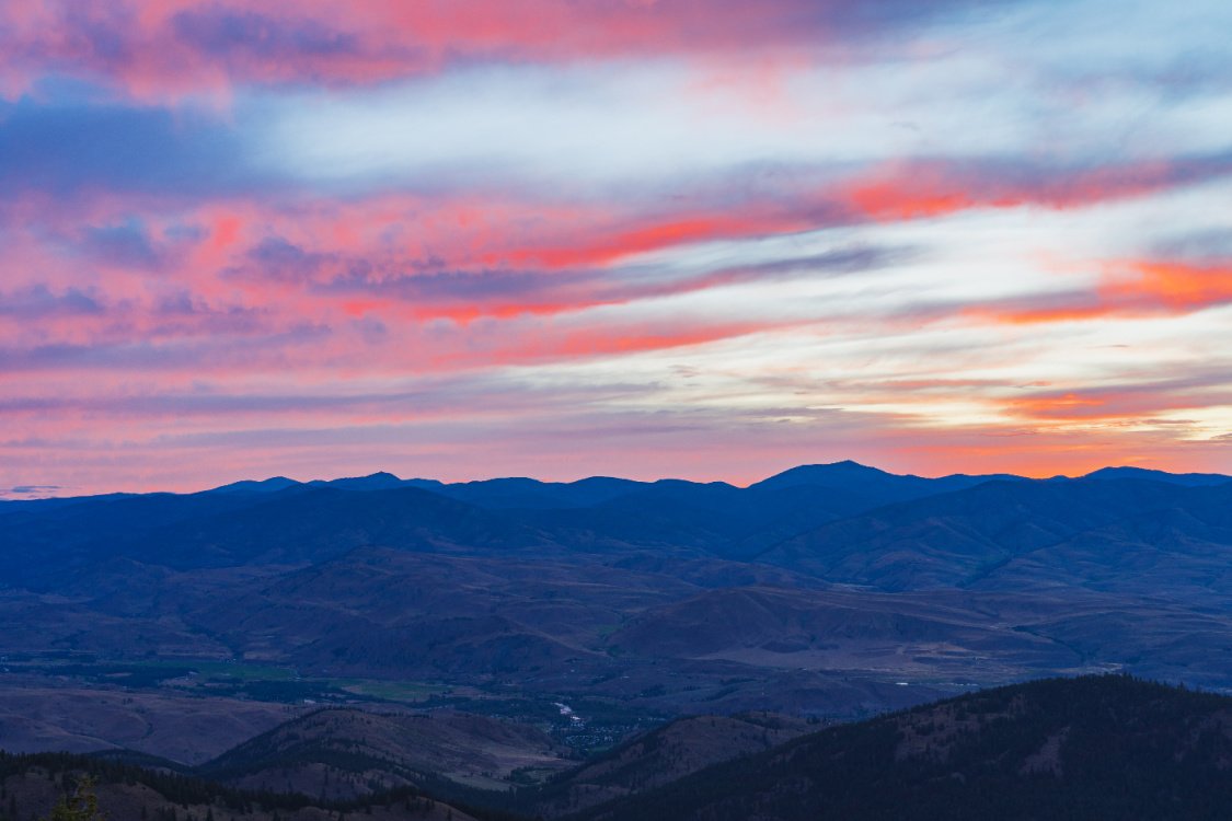 Sunrise over Methow Valley hills in Washington